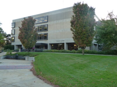 Grand Valley State College Zumberge Library
