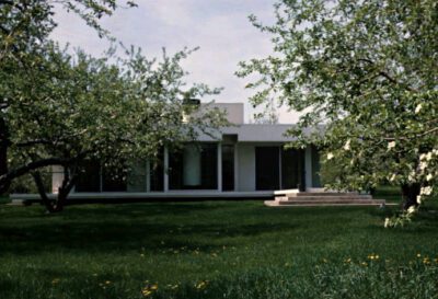 Alan Schwartz Summer House, Northville.  Photograph courtesy Joseph Messana Architectural Image Collection, University of Nebraska-Lincoln Libraries.