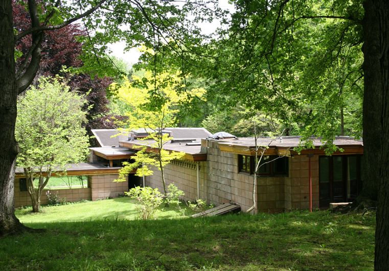 Samuel and Dorothy Eppstein House, Galesburg, Michigan.  Michigan State Historic Preservation Office, photo by Todd Walsh.