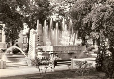 Fountain of the Pioneers